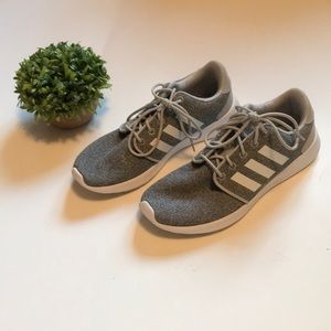 Cloud foam adidas tennis shoes